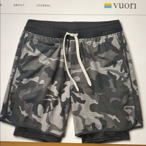 Vuori Men’s Camo Shorts - M